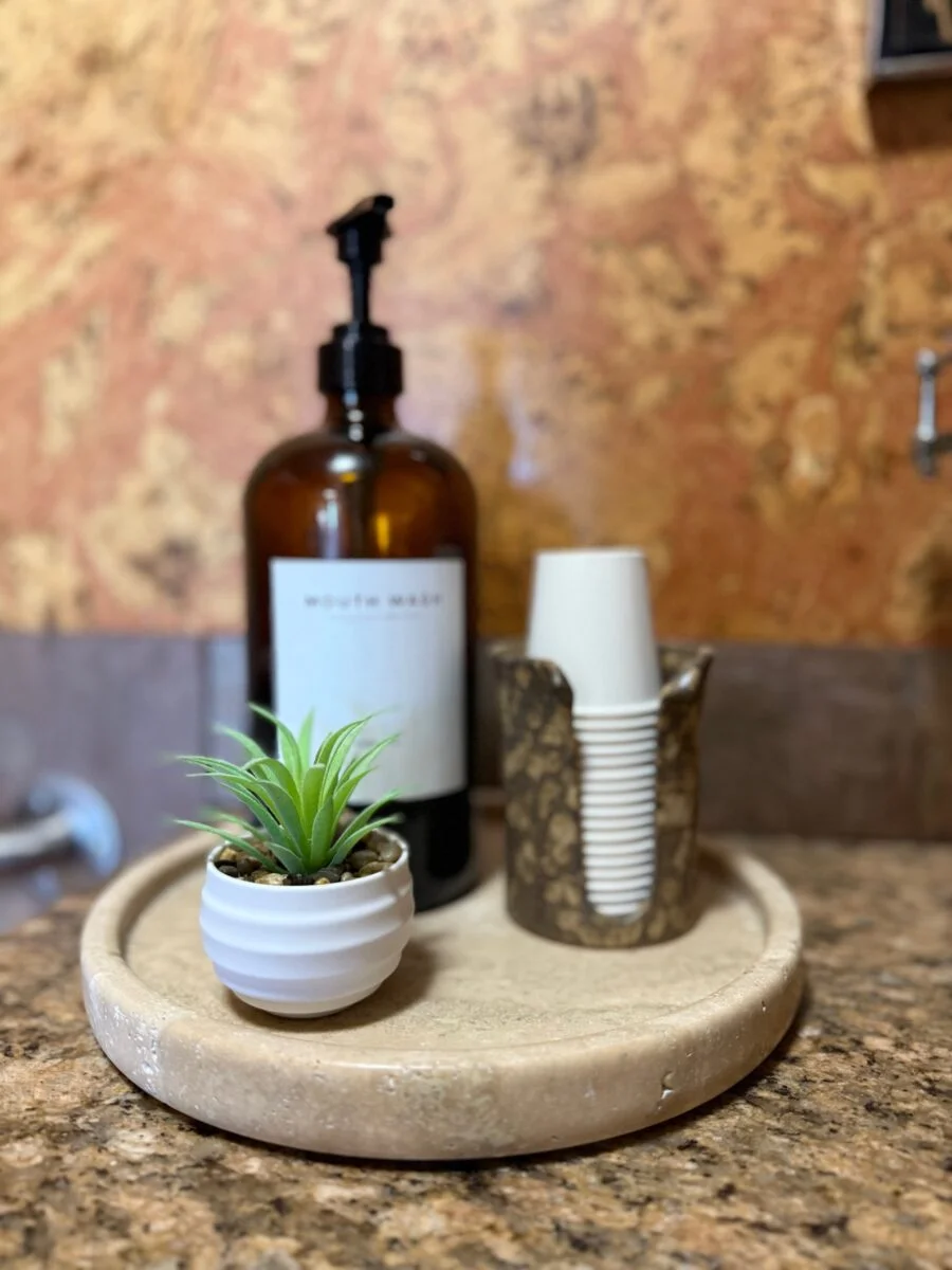 Burien Dental Mouthwash & Cup Station